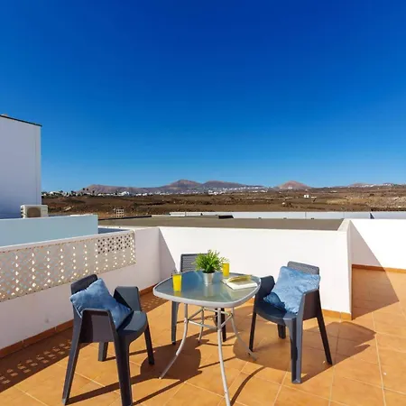 Mar Lanzarote By * Puerto del Carmen (Lanzarote)